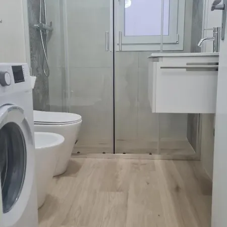 Adele アパート *